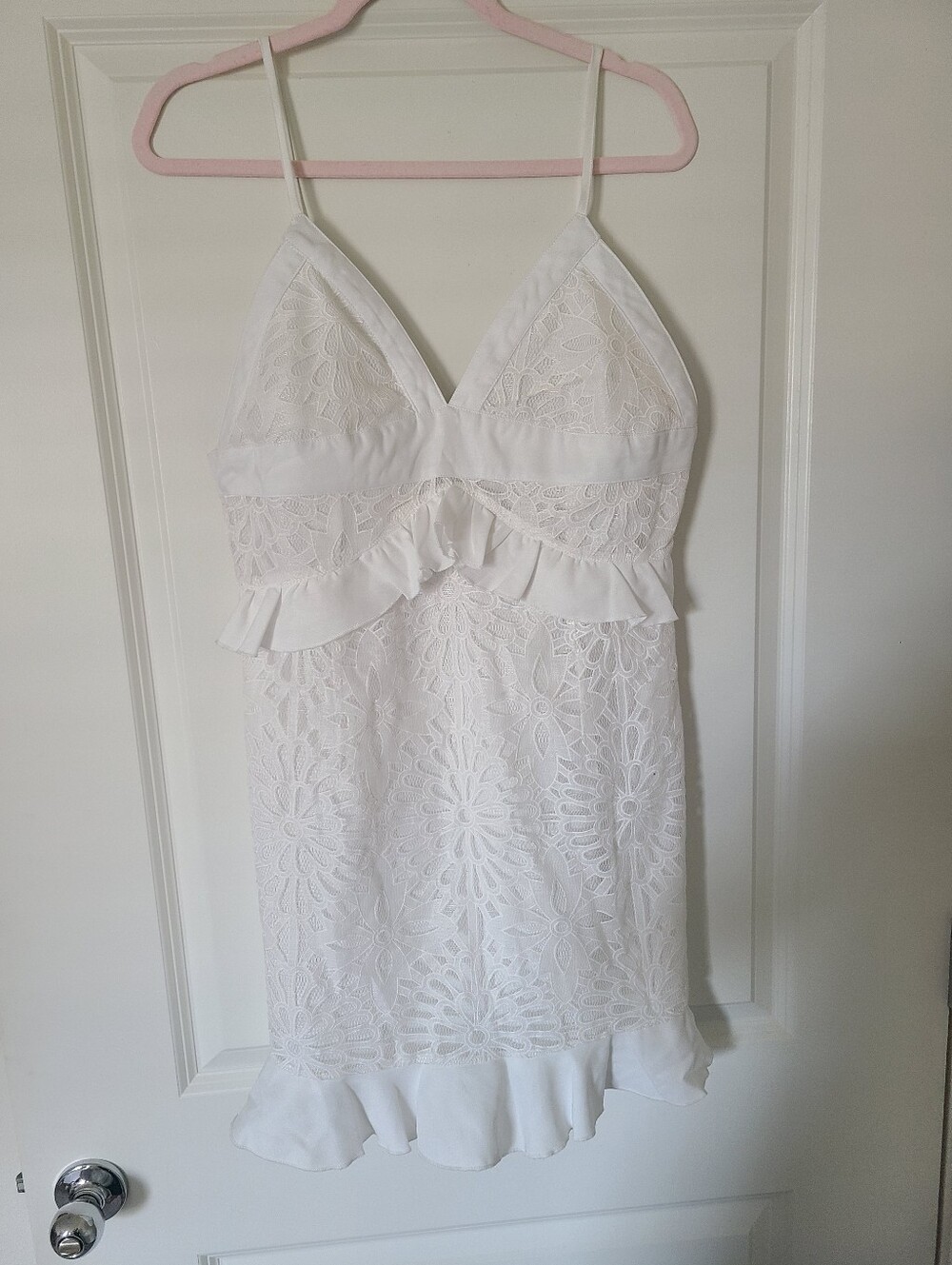 Gianni Bini white lace ruffle mini dress - Picture 1 of 5